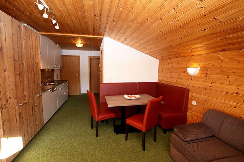 Apartment Arnika with living room in Haus Martina in Serfaus
